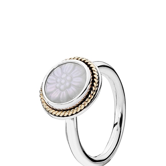 Pandora Jewelry - 💥NEW Pandora Authentic Mother of Pearl💥